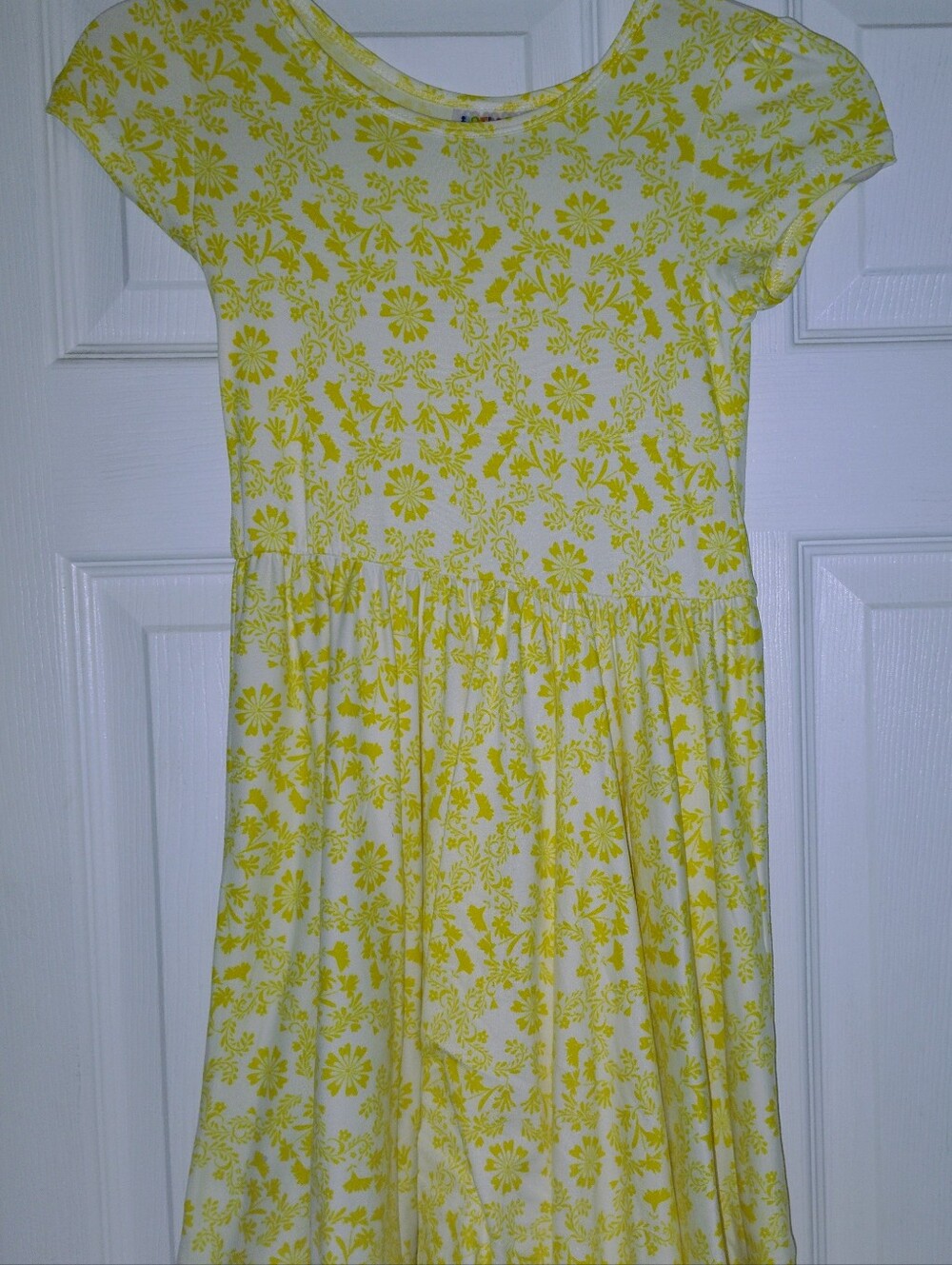 Dot Dot Smile Yellow Floral Cap-Sleeve Casual Dress
